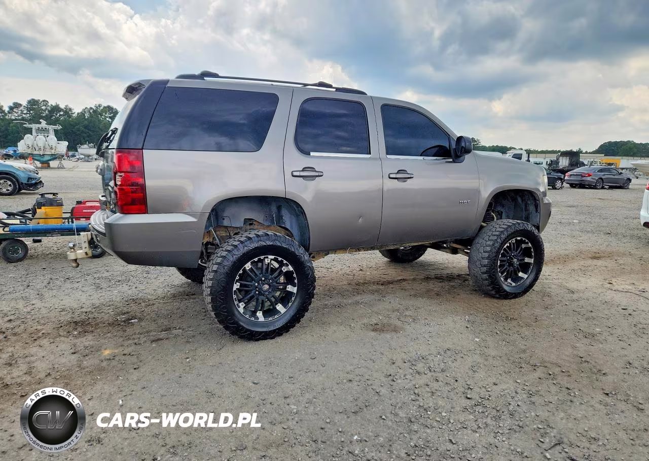 2007 Chevrolet Tahoe K1500 VIN:1GNFK13087J227387 - 3