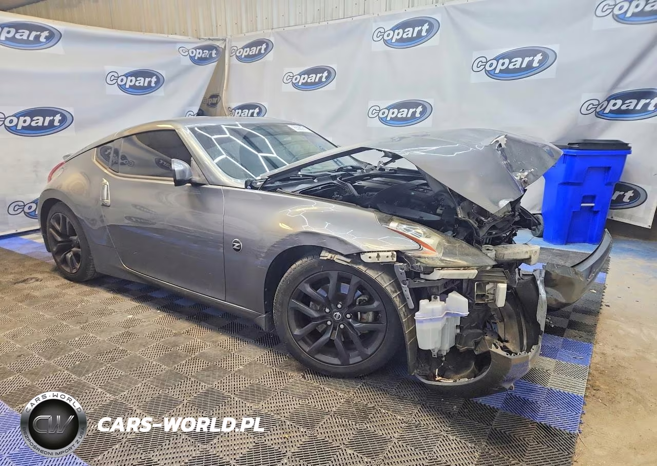 2020 Nissan 370Z Base VIN:JN1AZ4EH2LM823061 - 4