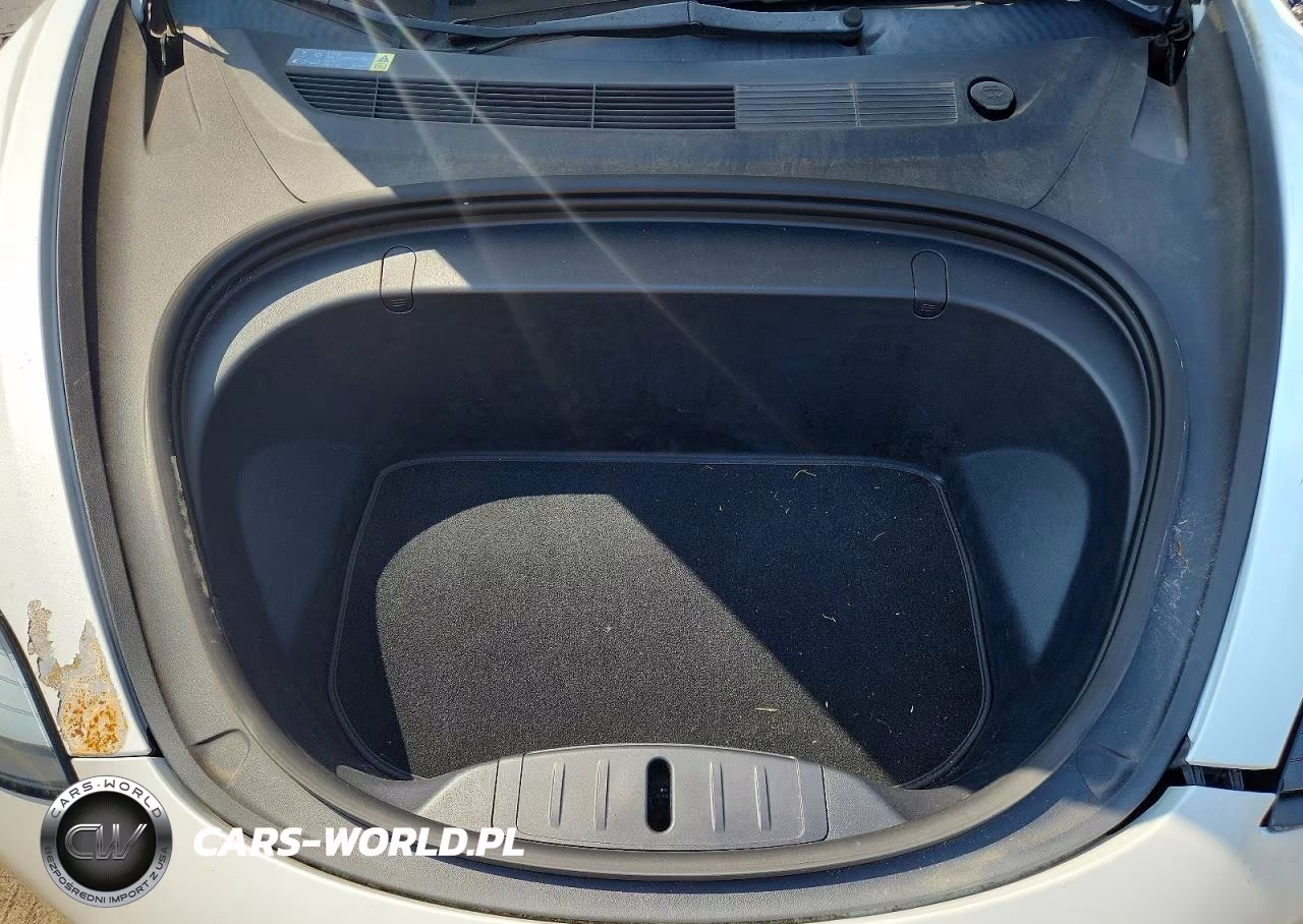 2018 Tesla Model 3 VIN:5YJ3E1EA0JF053984 - 11