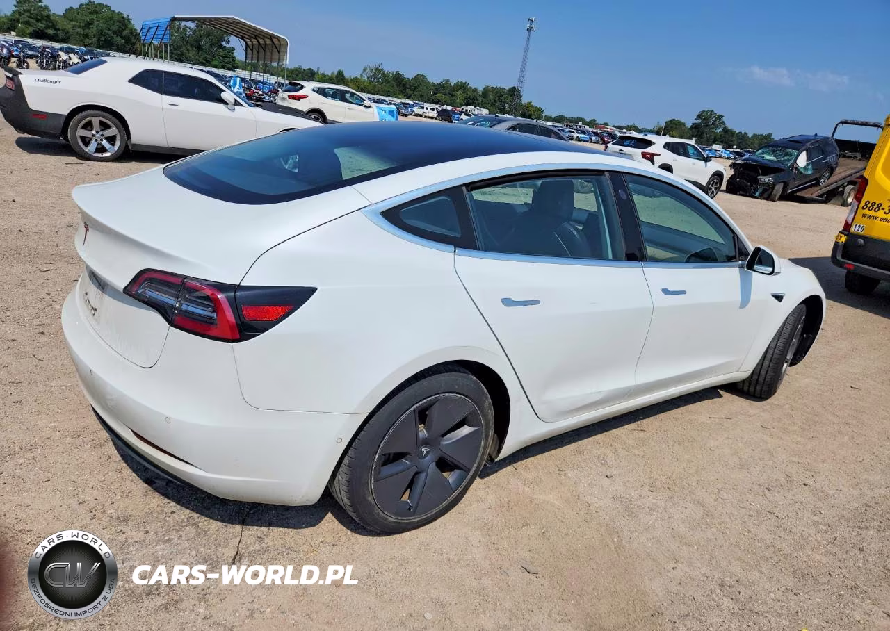 2018 Tesla Model 3 VIN:5YJ3E1EA0JF053984 - 3