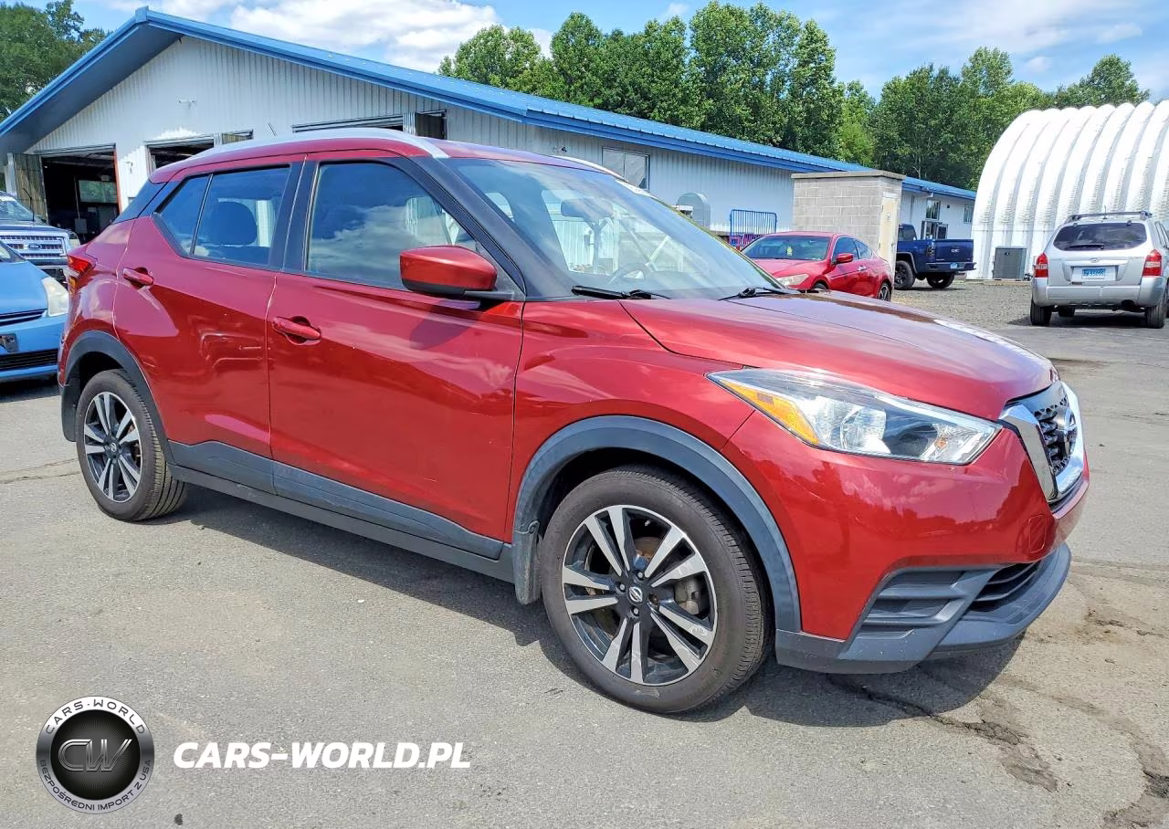 2020 Nissan Kicks Sv VIN:3N1CP5CV4LL524324 - 4