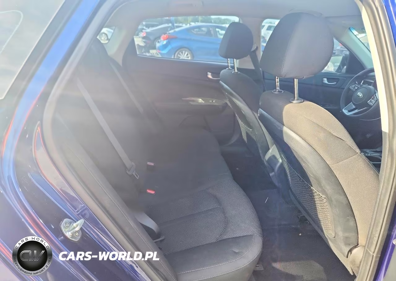 2020 Kia Optima 4D Ex VIN:5XXGT4L3XLG385735 - 10