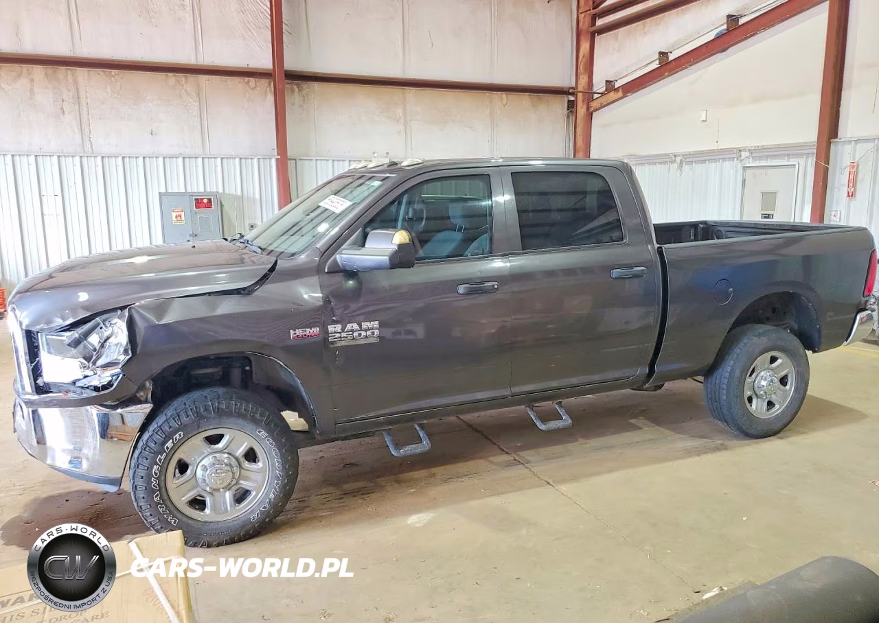 2018 Ram 2500 St VIN:3C6UR5CJ0JG300957 - 1