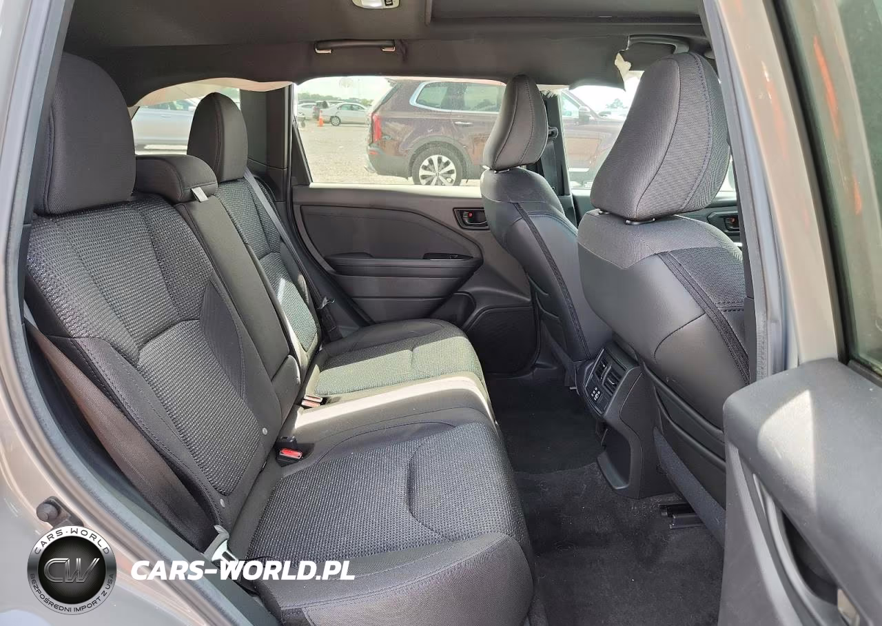 2026 Subaru Forester Premium VIN:4S4SLDD69T3090463 - 11