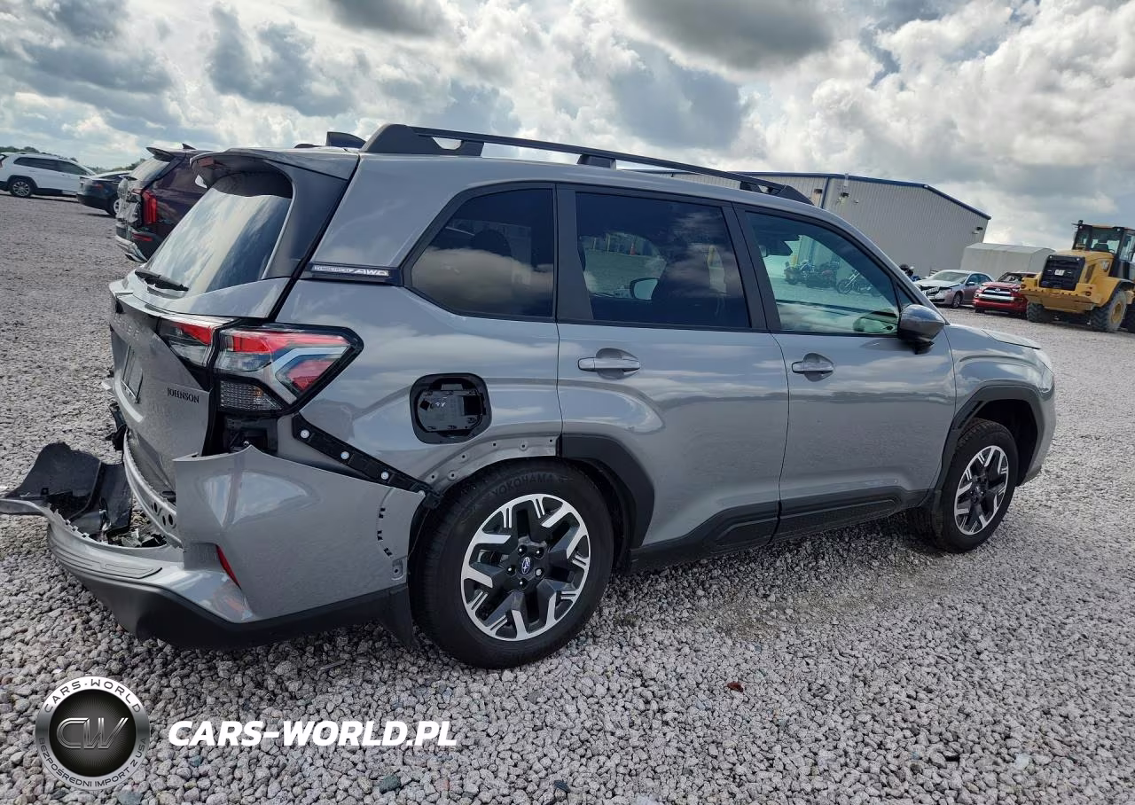 2026 Subaru Forester Premium VIN:4S4SLDD69T3090463 - 3