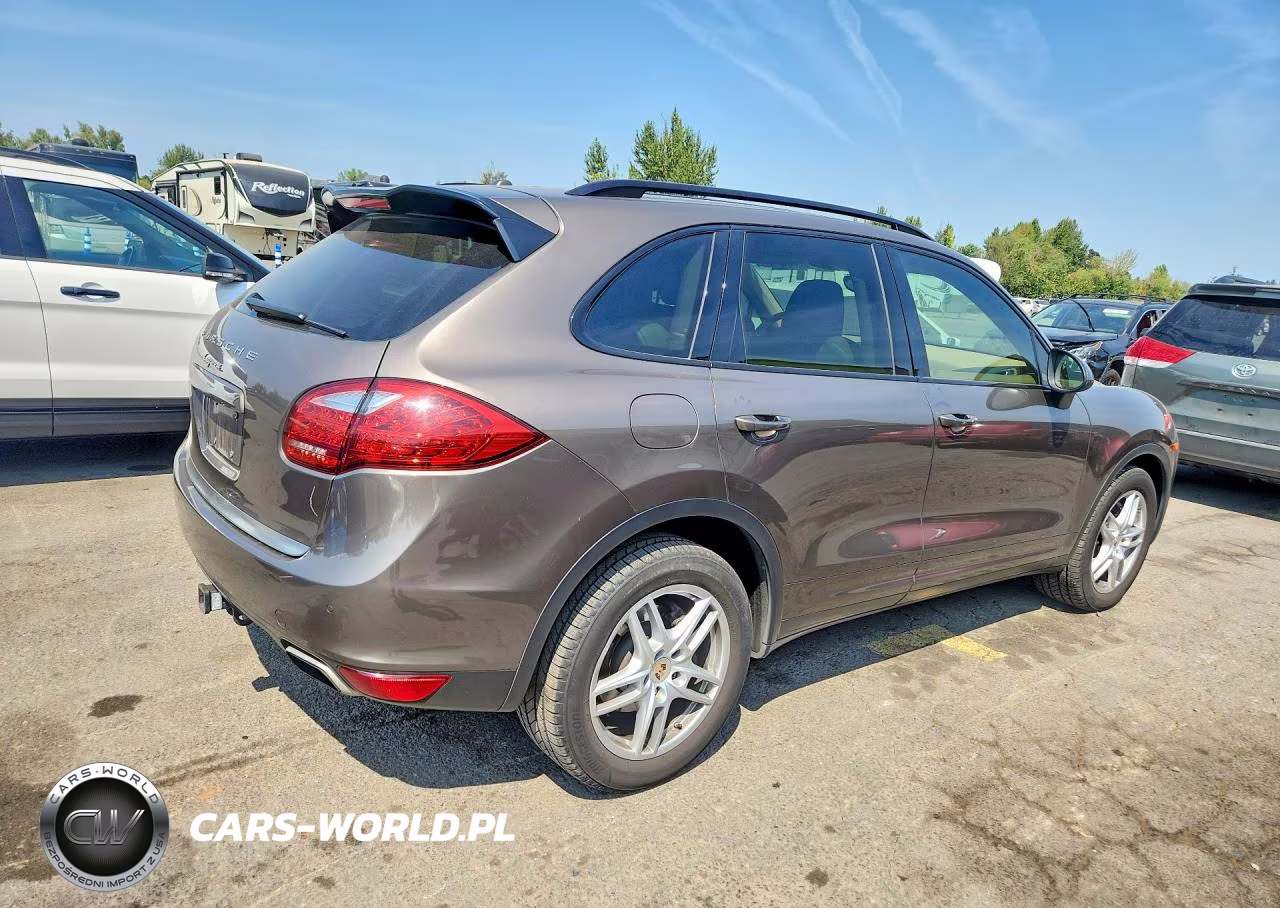 2011 Porsche Cayenne VIN:WP1AA2A29BLA09325 - 3