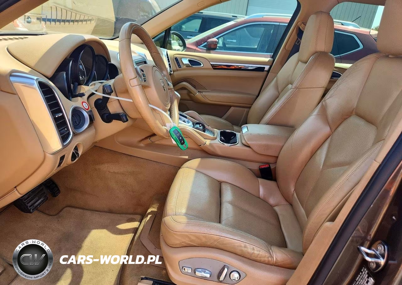 2011 Porsche Cayenne VIN:WP1AA2A29BLA09325 - 7