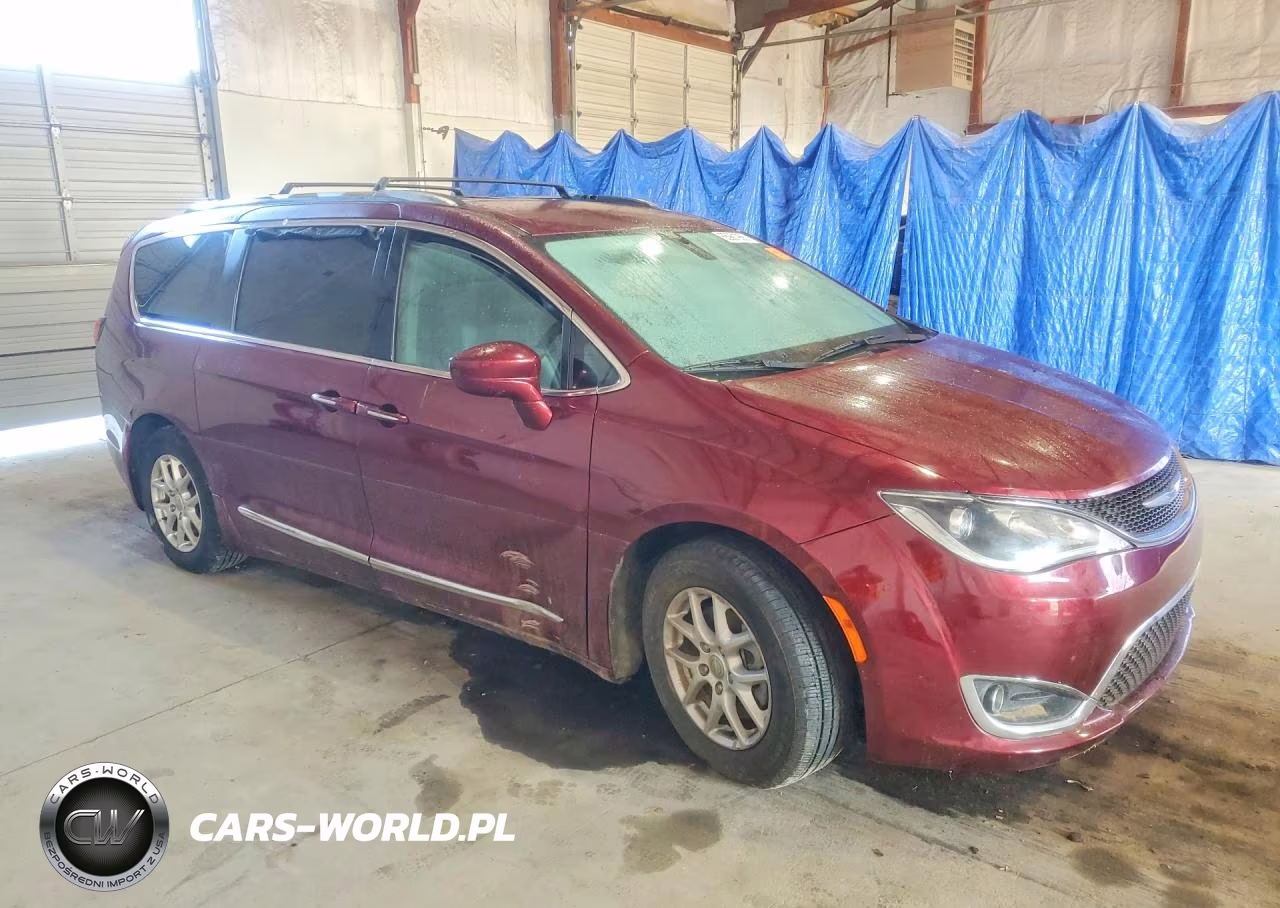 2020 Chrysler Pacifica Touring L VIN:2C4RC1BG0LR286022 - 4