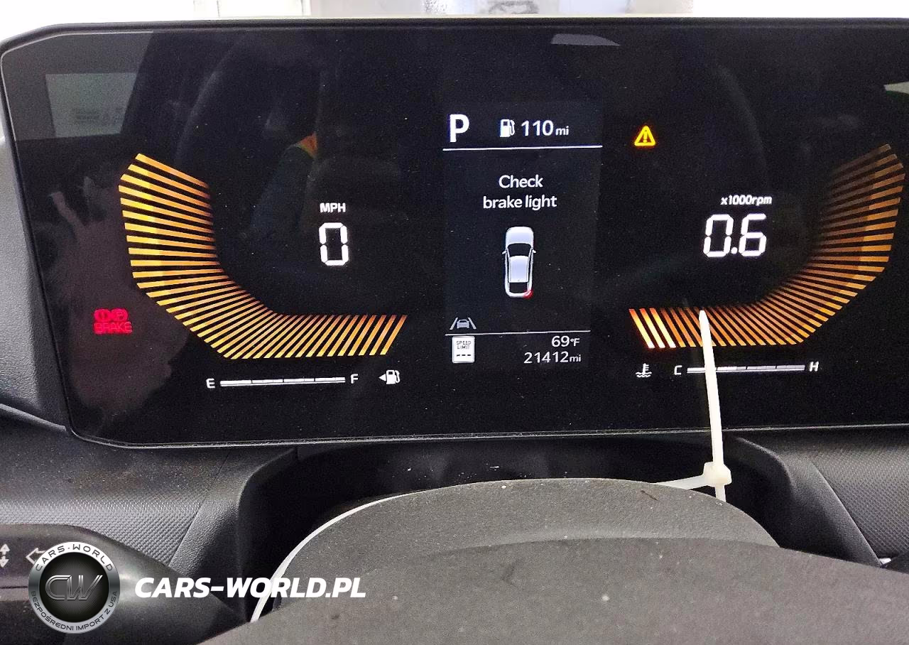 2025 Kia K4 Lxs VIN:3KPFT4DE2SE105406 - 9