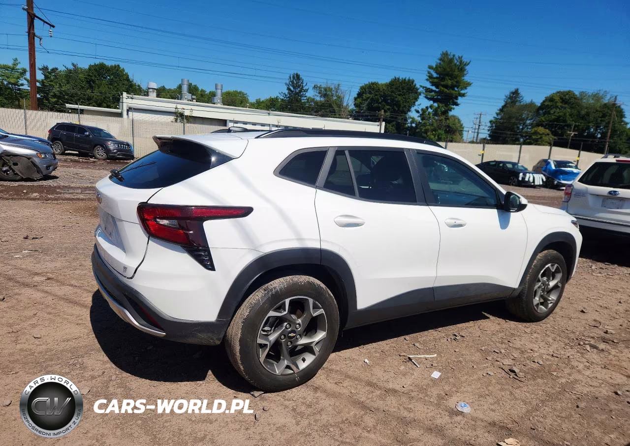 2025 Chevrolet Trax 1Lt VIN:KL77LHEP3SC313715 - 3
