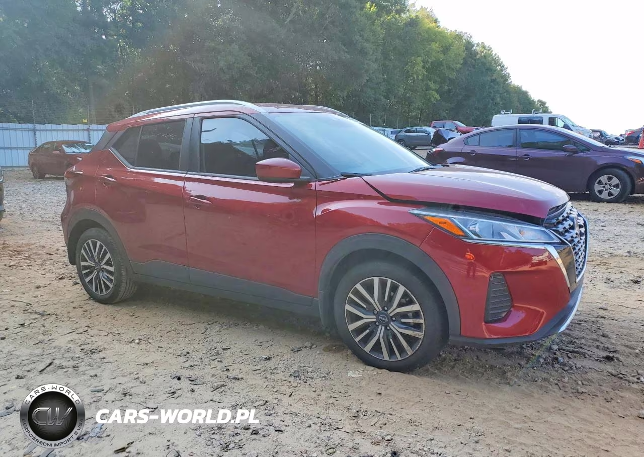 2023 Nissan Kicks Sv VIN:3N1CP5CVXPL545927 - 4