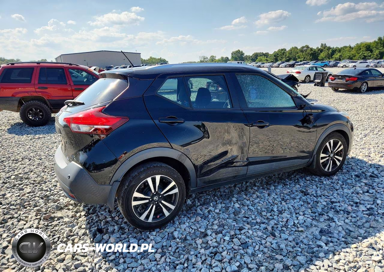 2020 Nissan Kicks Sv VIN:3N1CP5CV2LL525147 - 3