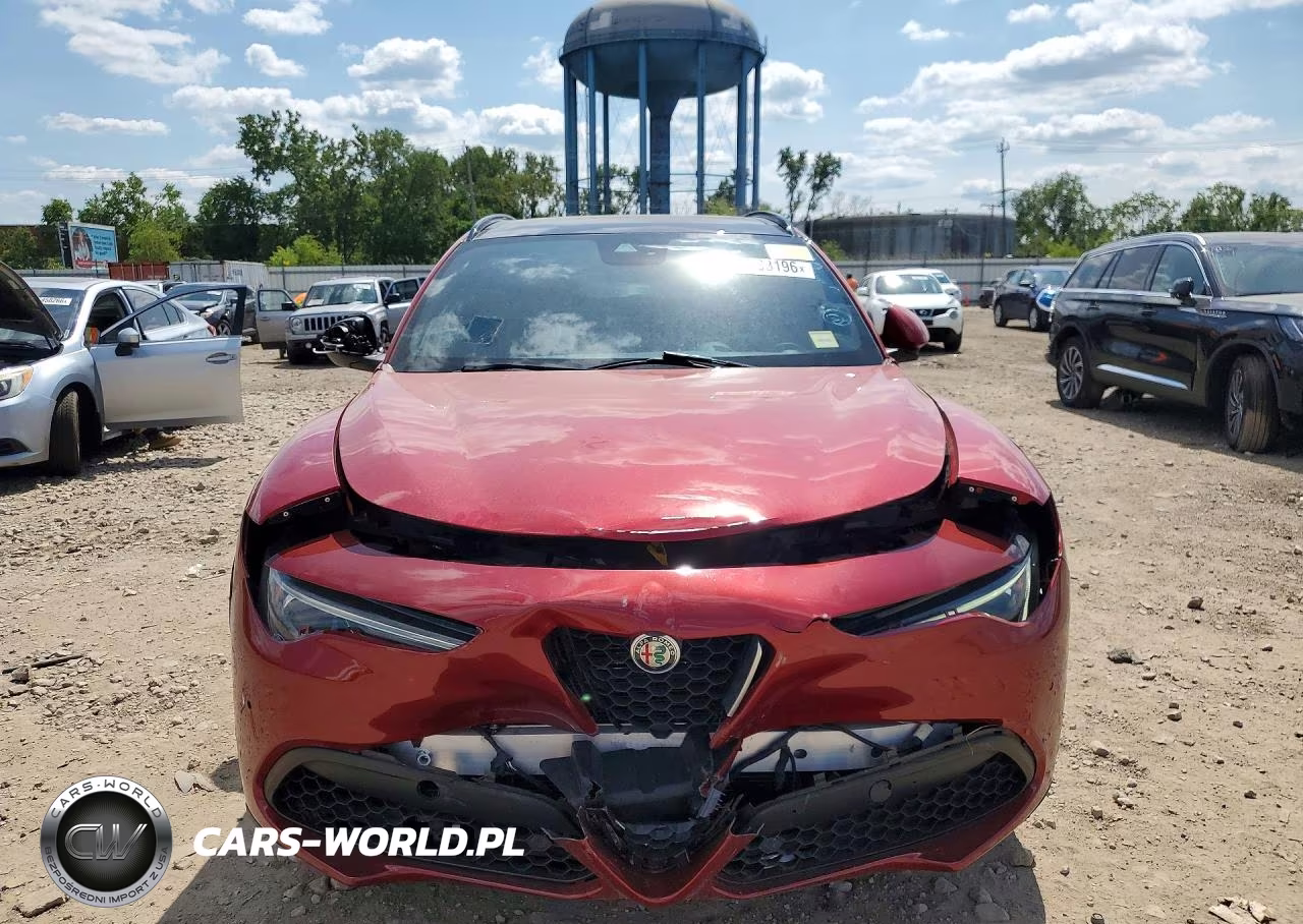 2019 Alfa Romeo Stelvio Ti VIN:ZASPAKBN9K7C30539 - 5