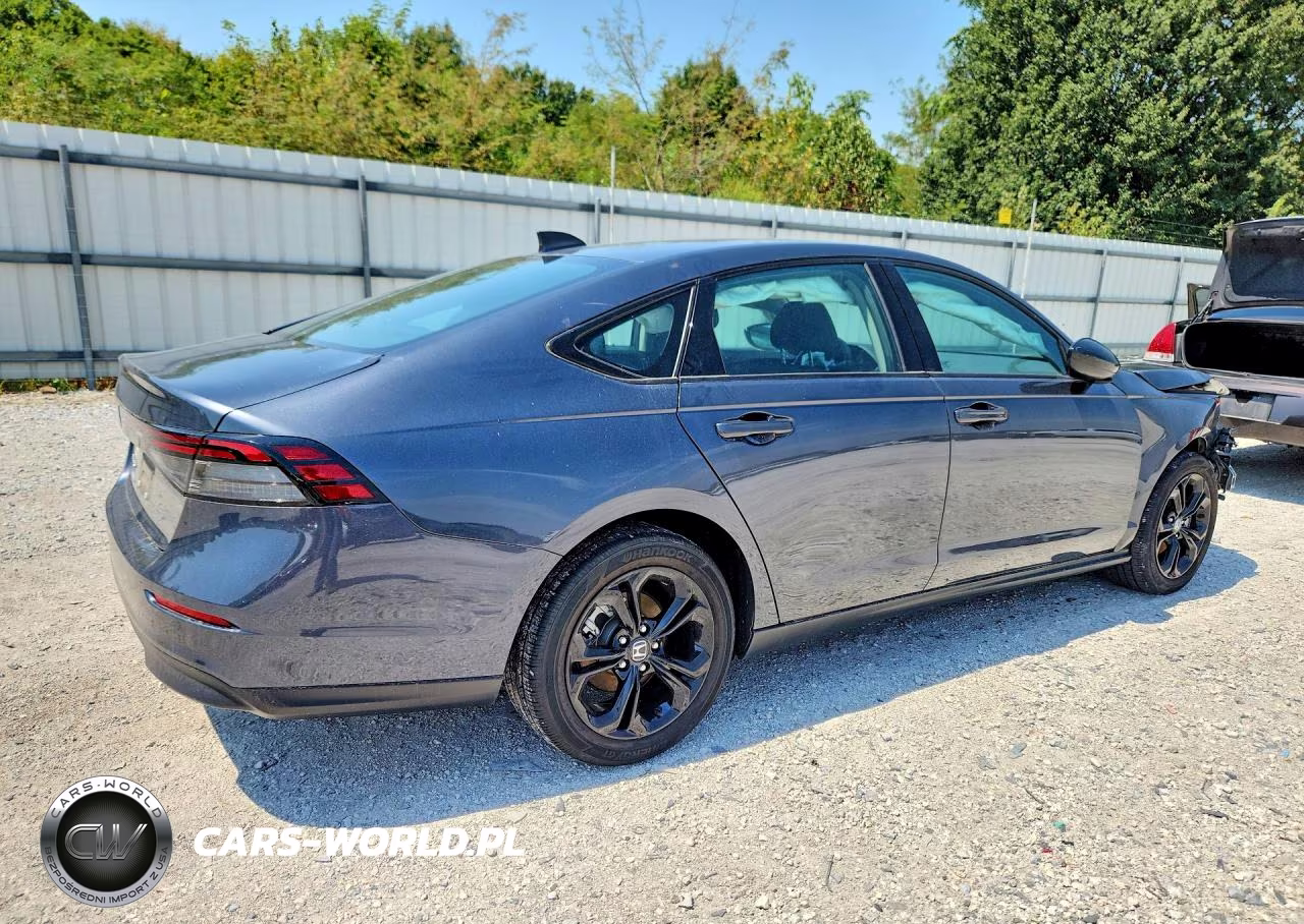 2025 Honda Accord Se VIN:1HGCY1F42SA006273 - 3