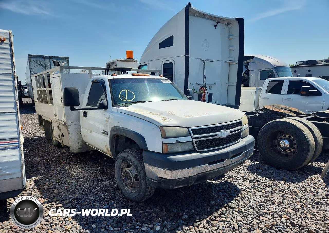 2006 Chevrolet Silverado C3500 VIN:1GBJC34D96E175468 - 4