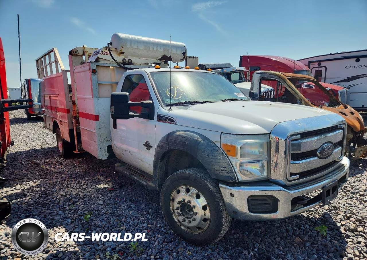 2012 Ford F550 Super Duty VIN:1FDUF5HT7CEB24877 - 4