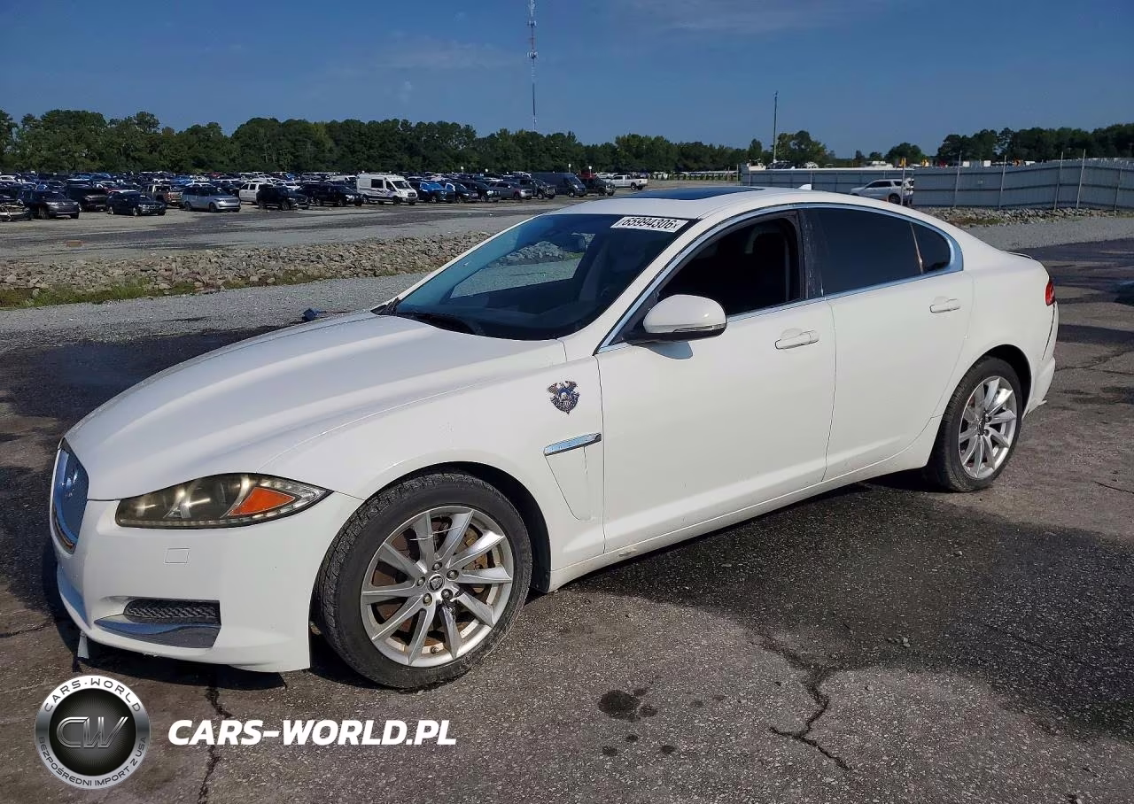 2013 Jaguar Xf