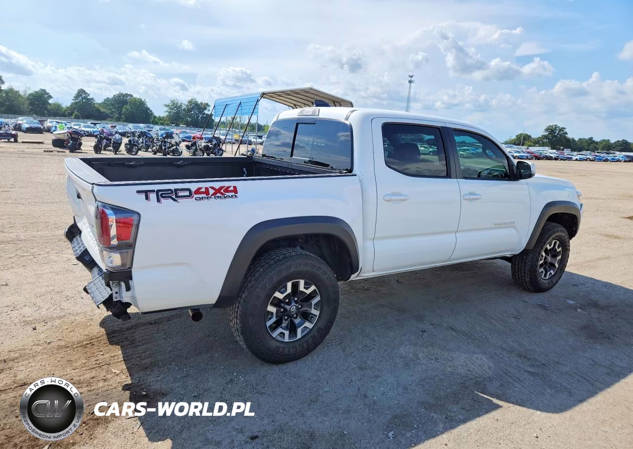 2023 Toyota Tacoma Trd Off-Road VIN:3TMCZ5AN4PM605317 - 3