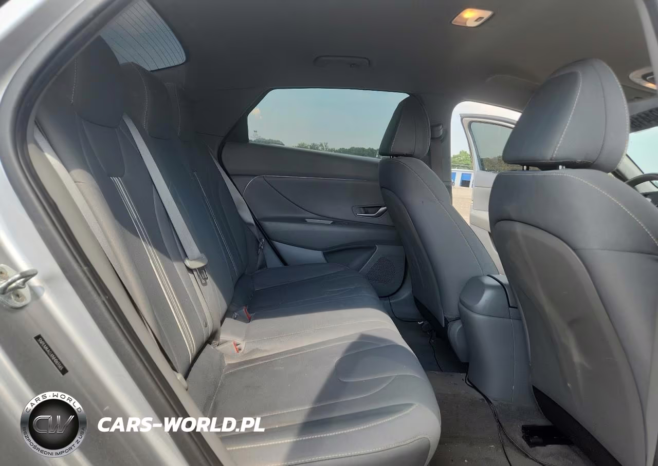 2022 Hyundai Elantra Sel VIN:5NPLM4AGXNH065565 - 10