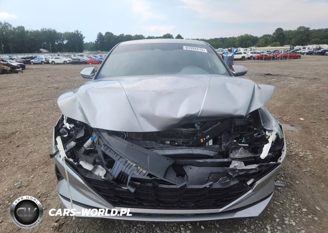 2022 Hyundai Elantra Sel VIN:5NPLM4AGXNH065565 - 5