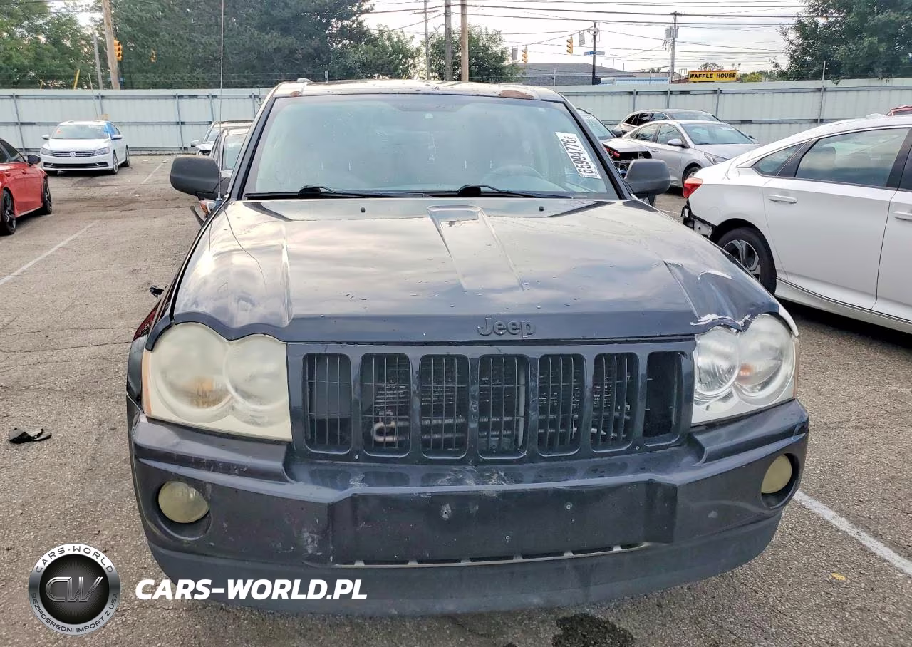 2007 Jeep Grand Cherokee Laredo VIN:1J8GR48K97C663022 - 5