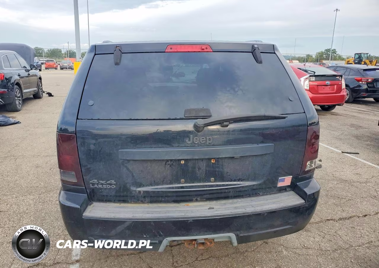2007 Jeep Grand Cherokee Laredo VIN:1J8GR48K97C663022 - 6