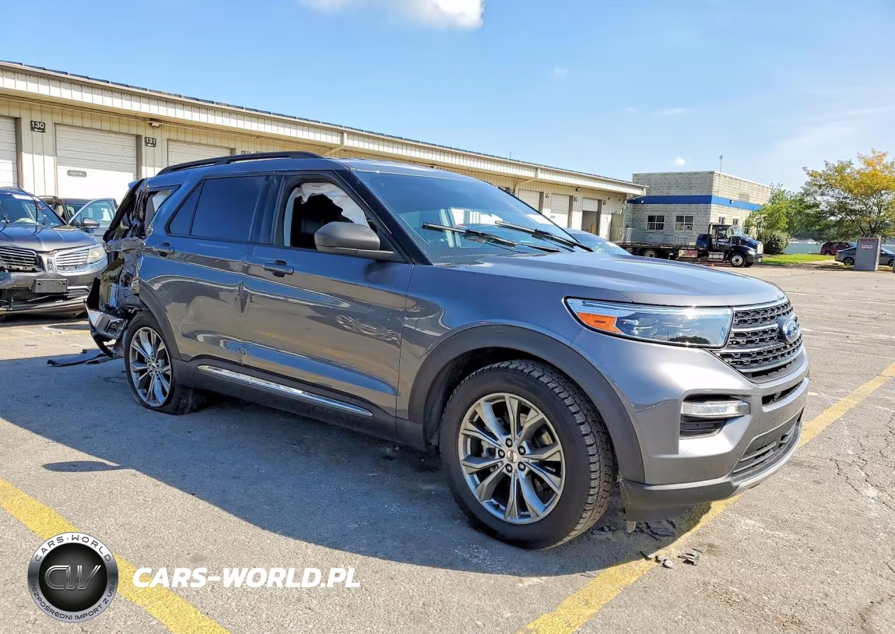 2022 Ford Explorer Xlt VIN:1FMSK8DH2NGA91686 - 4