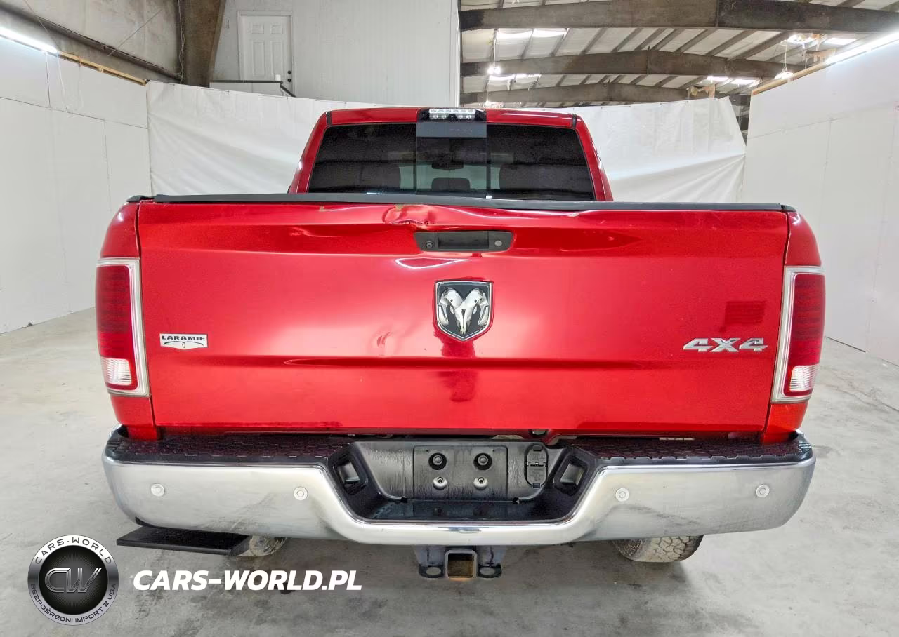 2018 Ram 2500 Laramie VIN:3C6UR5FL6JG121707 - 6