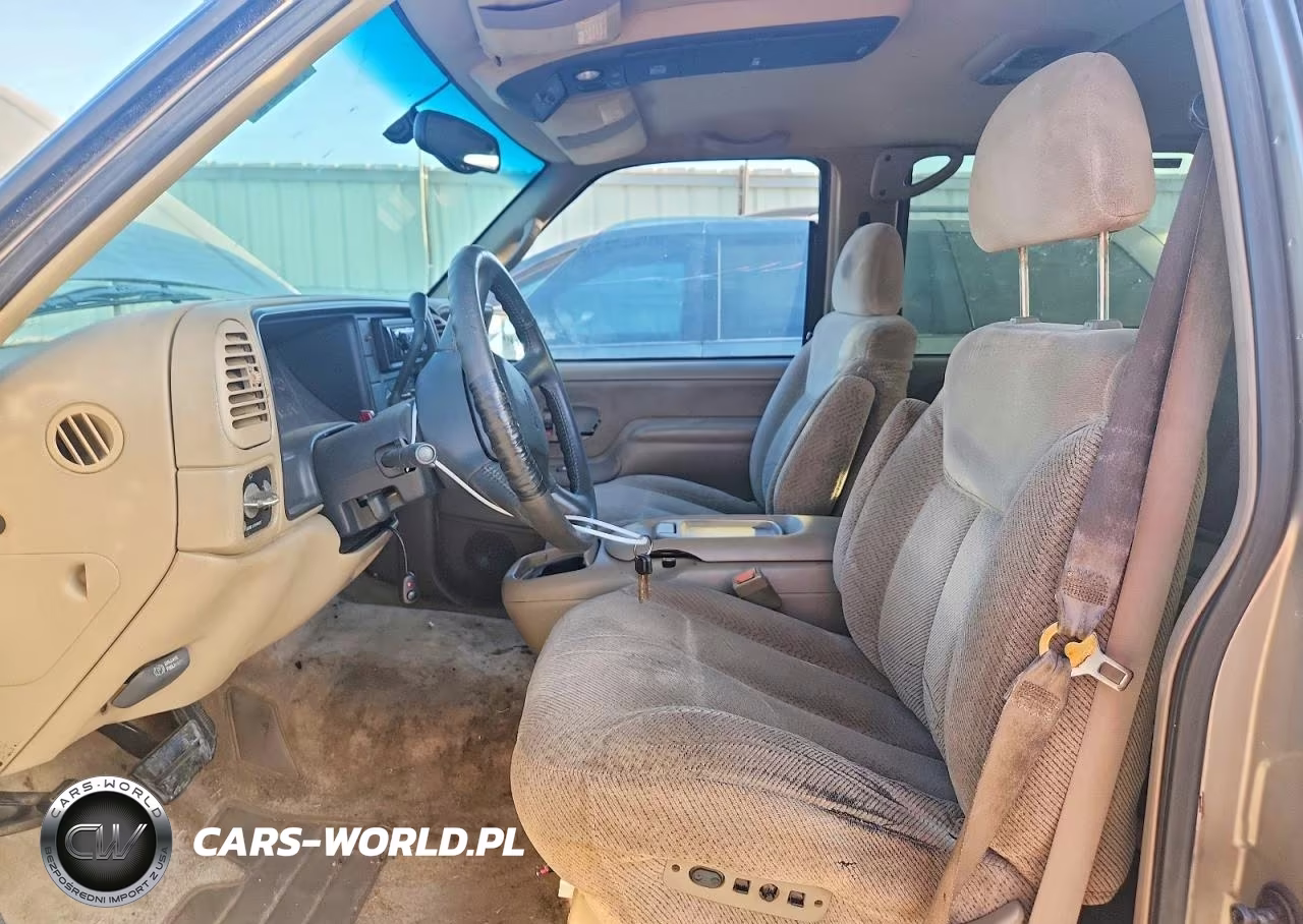 1999 Chevrolet Tahoe C1500 VIN:1GNEC13R6XJ483194 - 7
