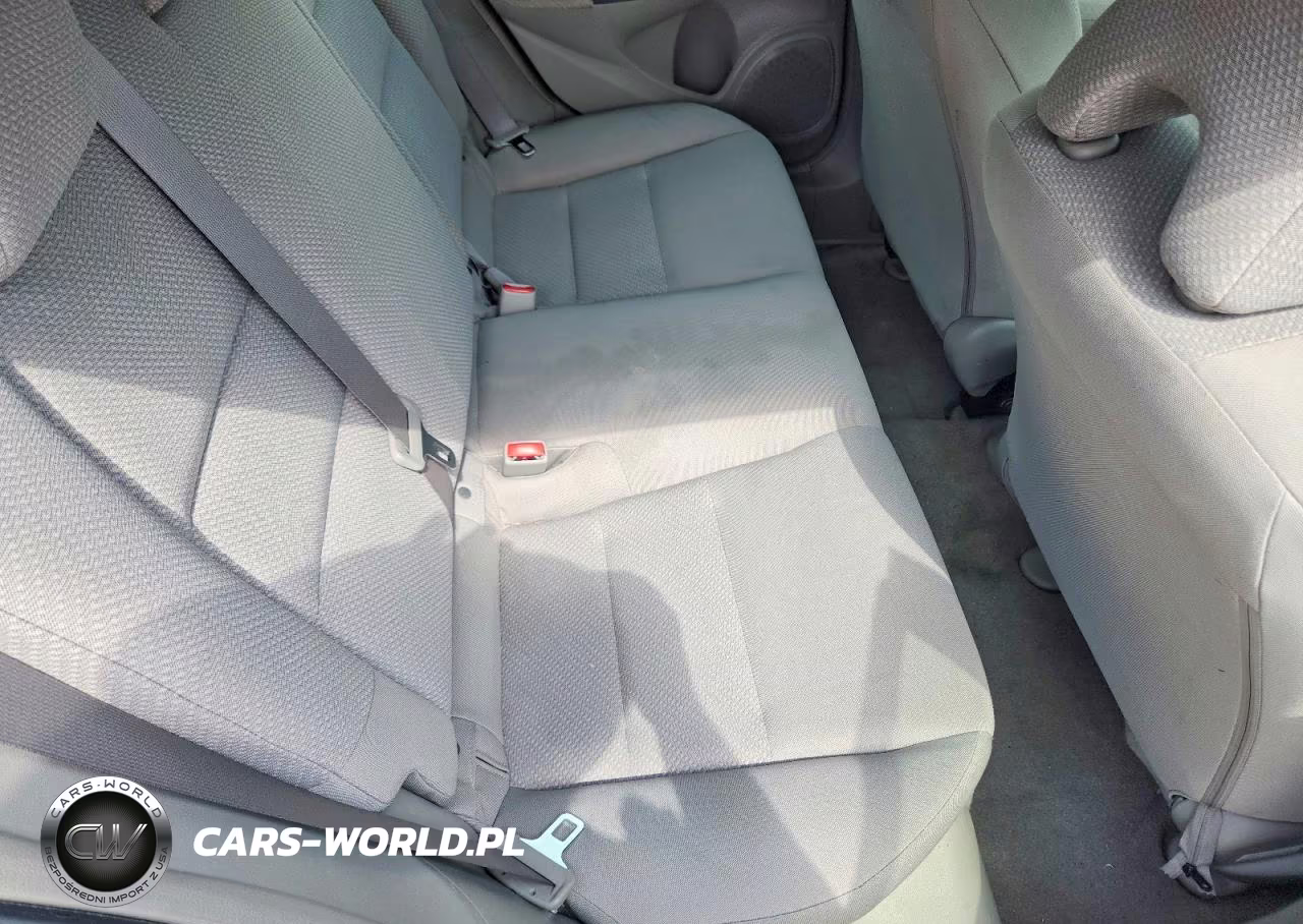 2013 Honda Insight VIN:JHMZE2H33DS002353 - 10