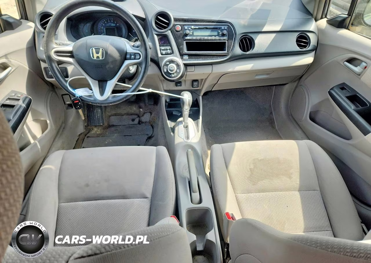 2013 Honda Insight VIN:JHMZE2H33DS002353 - 8