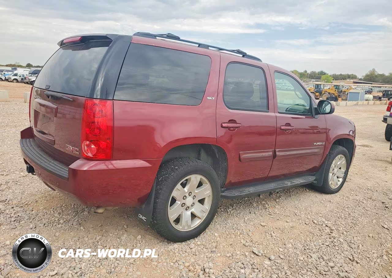 2008 GMC Yukon VIN:1GKFK13008J141912 - 3