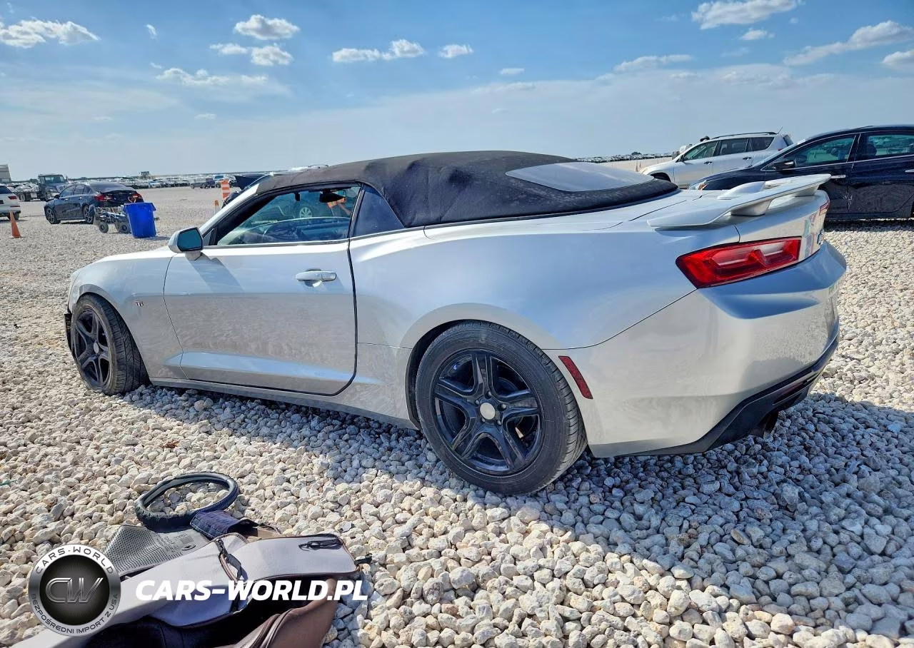 2017 Chevrolet Camaro Lt VIN:1G1FB3DX3H0212084 - 2