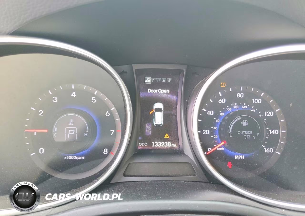 2016 Hyundai Santa Fe Sport 2.0T VIN:5XYZWDLA0GG362853 - 9