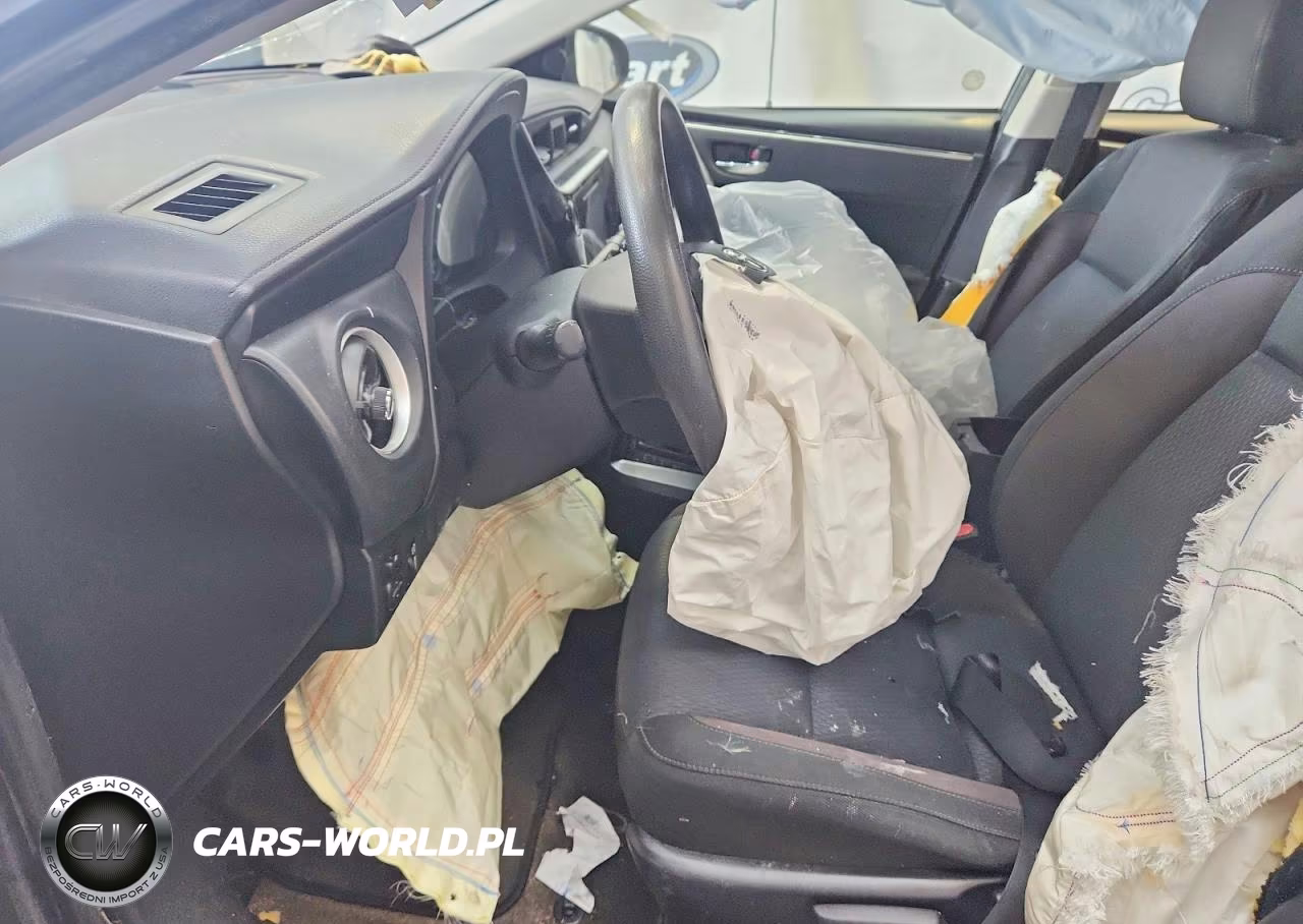 2018 Toyota Corolla Le VIN:5YFBURHE1JP817972 - 7