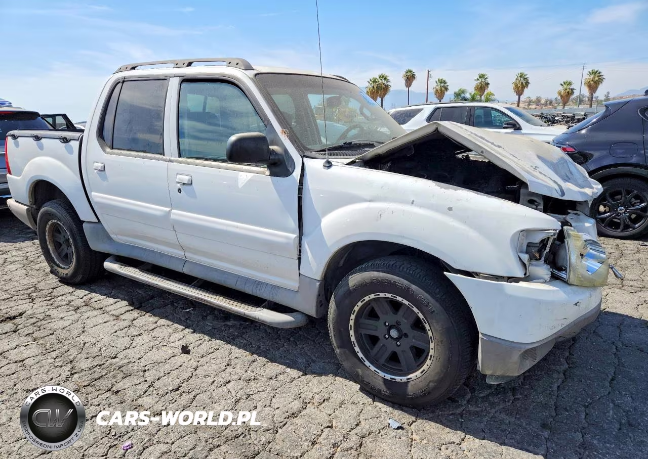 2003 Ford Explorer Sport Trac VIN:1FMZU67EX3UB67121 - 4