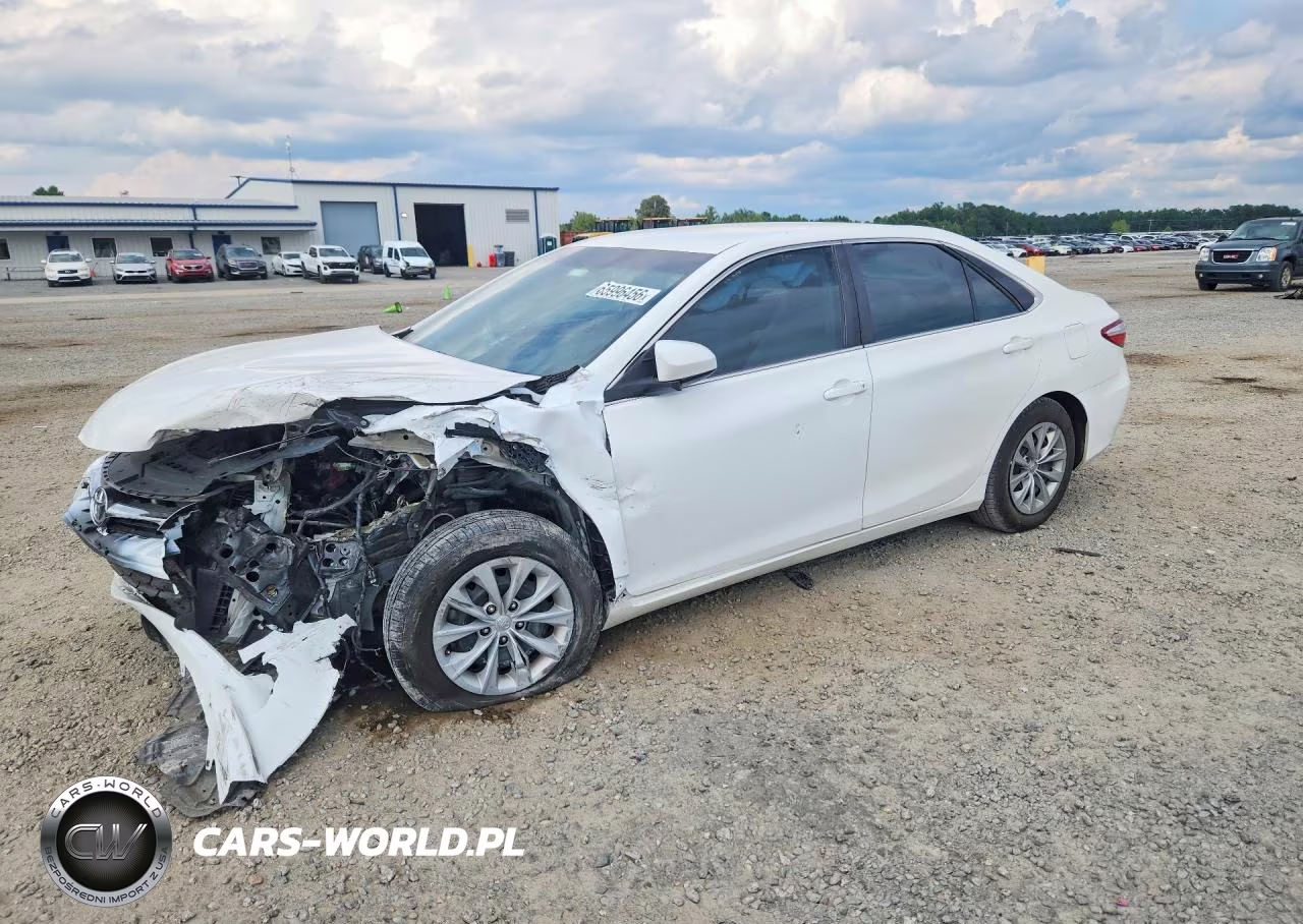 2016 Toyota Camry Le VIN:4T4BF1FK7GR569650 - 1