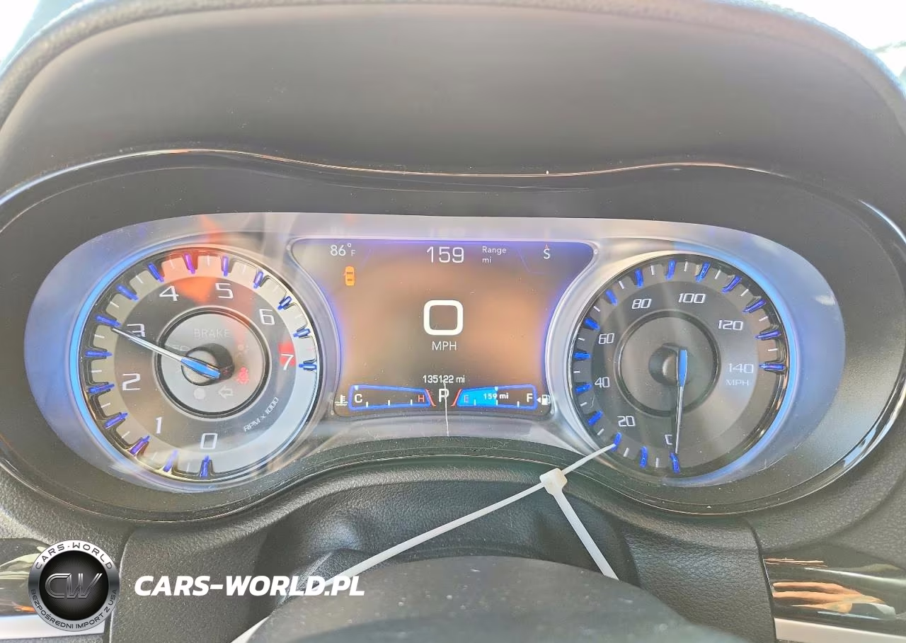 2019 Chrysler 300 S VIN:2C3CCAGGXKH569793 - 9