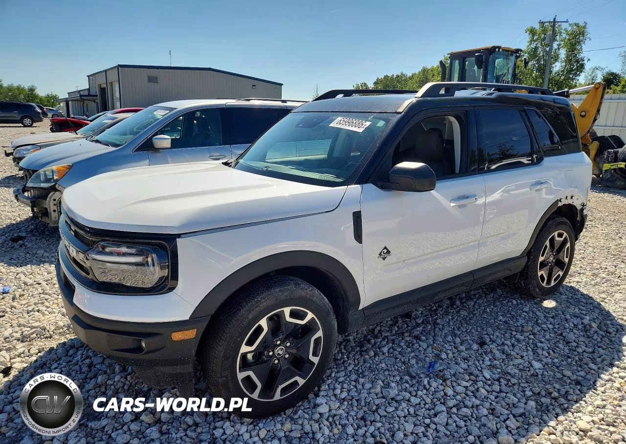 2024 Ford Bronco Sport Outer Banks – zdjęcie 1 z 13