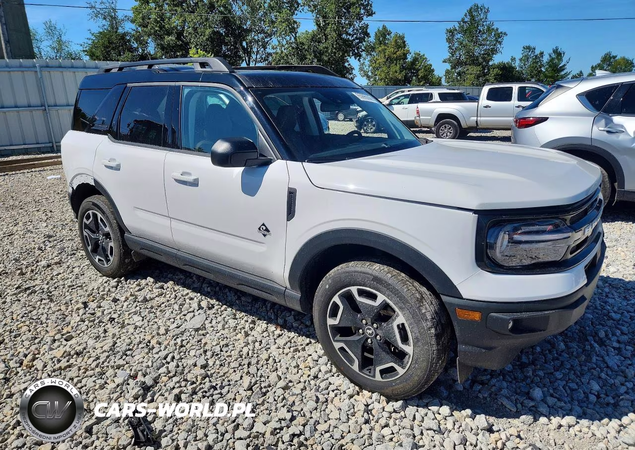 2024 Ford Bronco Sport Outer Banks VIN:3FMCR9C66RRF68589 - 4