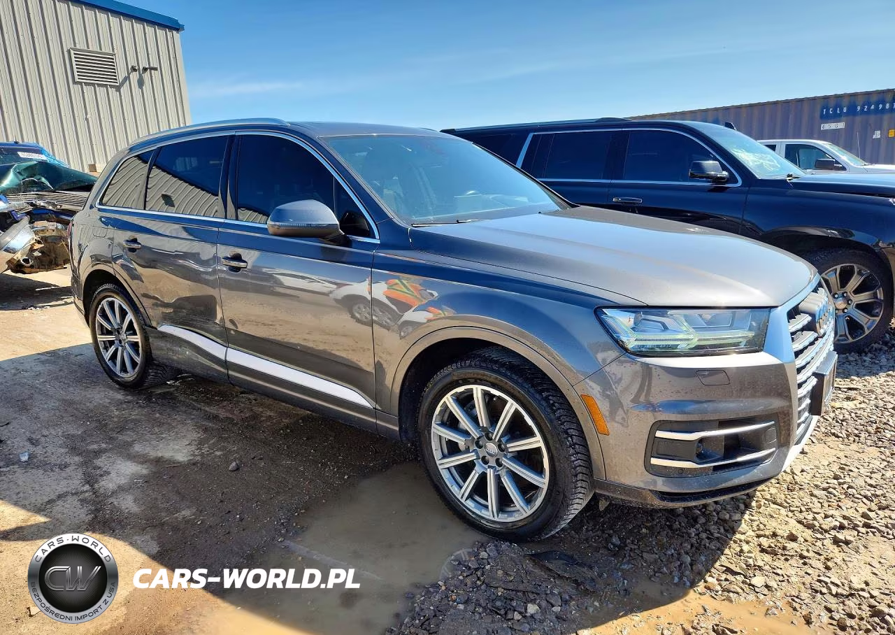 2018 Audi Q7 Prestige VIN:WA1VAAF77JD045440 - 4
