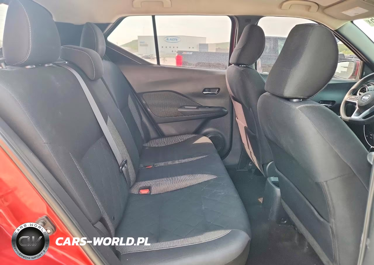 2018 Nissan Kicks Sv VIN:3N1CP5CU1JL535897 - 10
