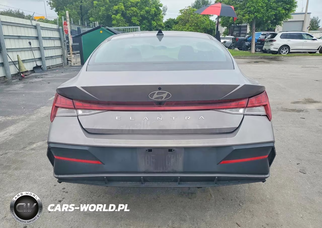 2024 Hyundai Elantra Sel VIN:KMHLS4DGXRU690153 - 6