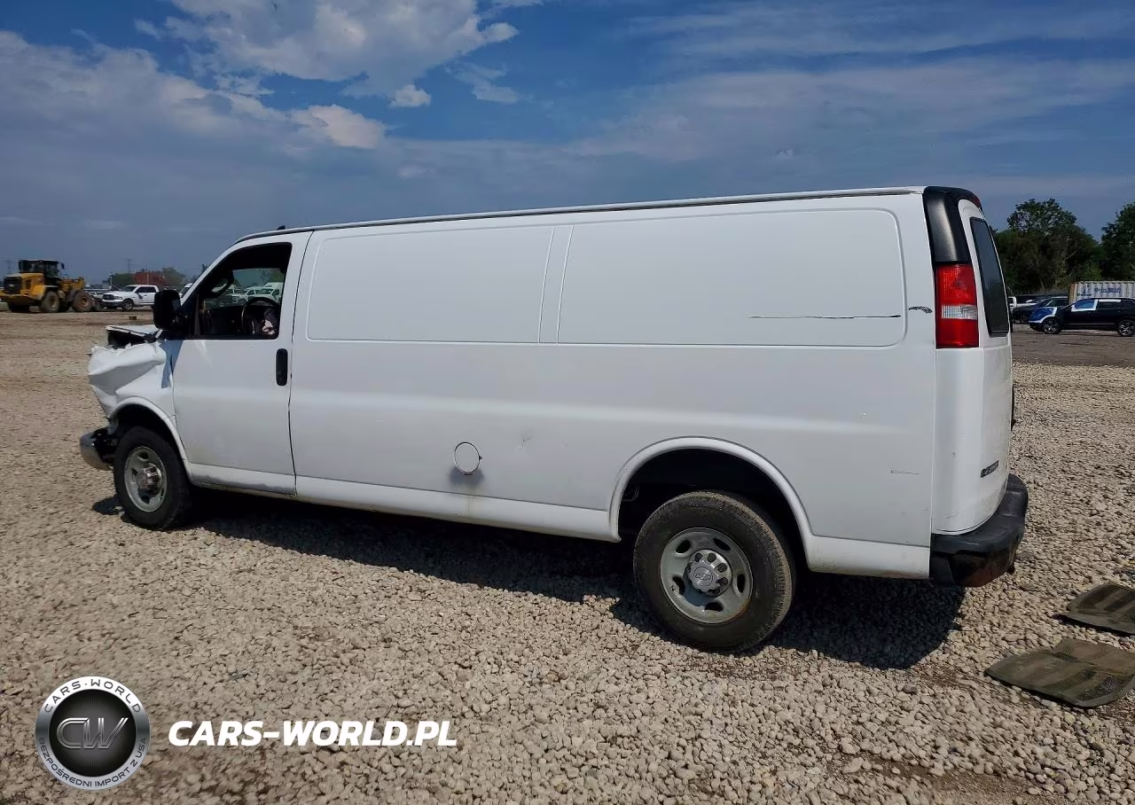 2017 Chevrolet Express G2500 Van VIN:1GCWGBFF8H1113763 - 2