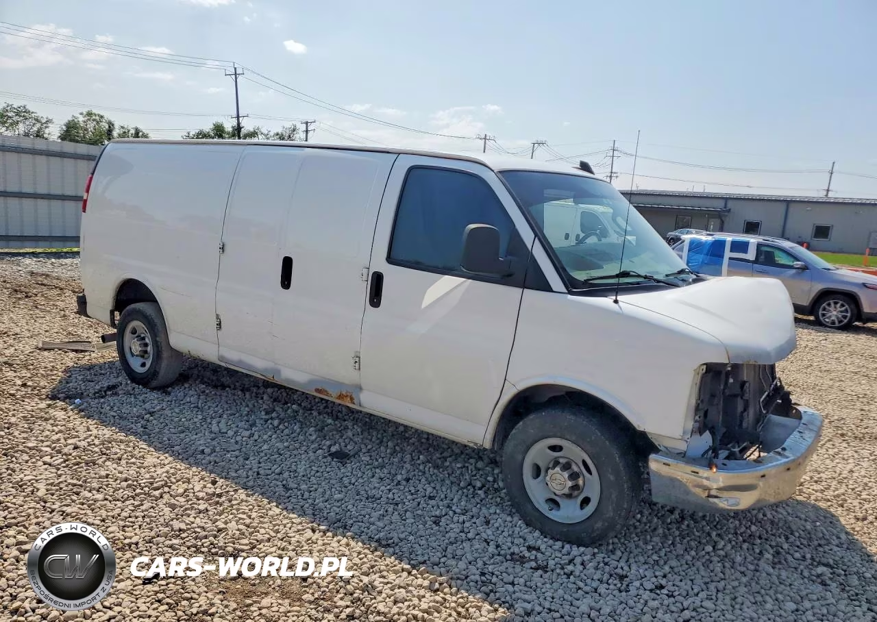 2017 Chevrolet Express G2500 Van VIN:1GCWGBFF8H1113763 - 4
