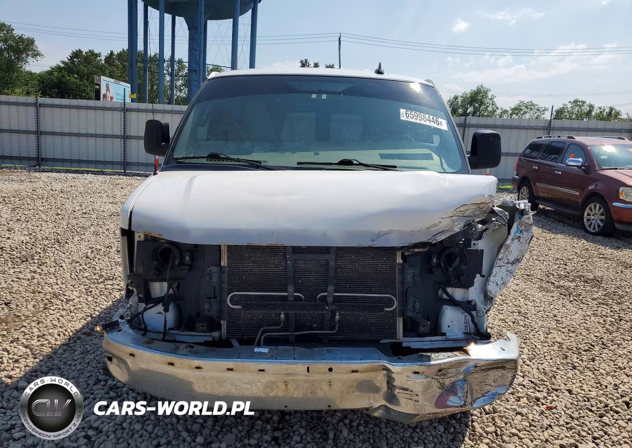 2017 Chevrolet Express G2500 Van VIN:1GCWGBFF8H1113763 - 5