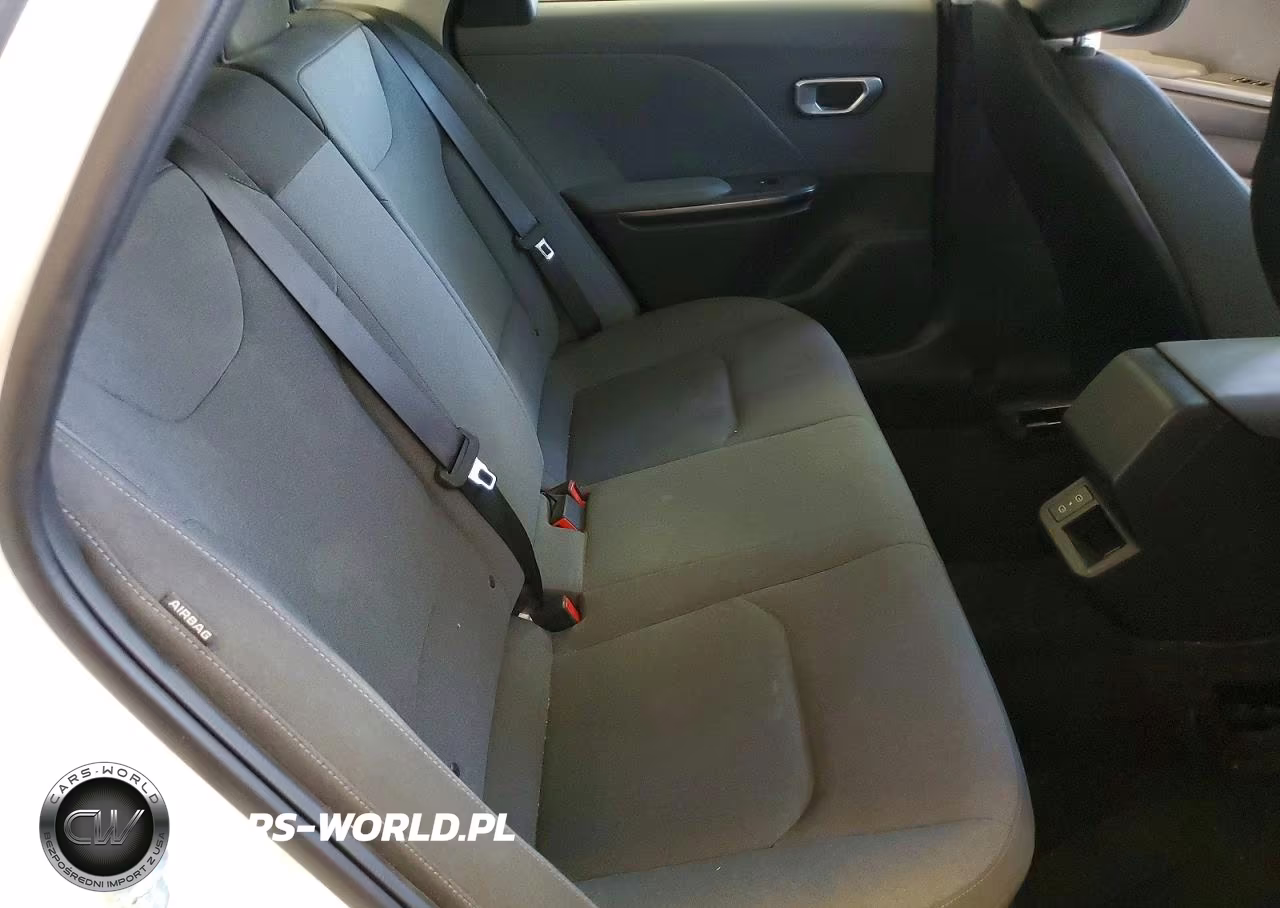 2025 Kia K4 Lxs VIN:3KPFT4DEXSE084076 - 10