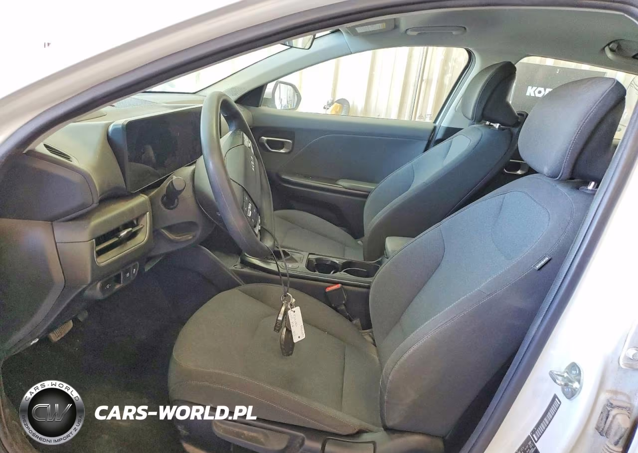 2025 Kia K4 Lxs VIN:3KPFT4DEXSE084076 - 7