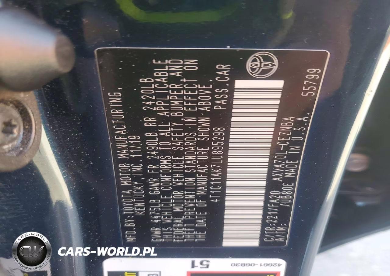 2020 Toyota Camry Le VIN:4T1C11AK7LU895298 - 13