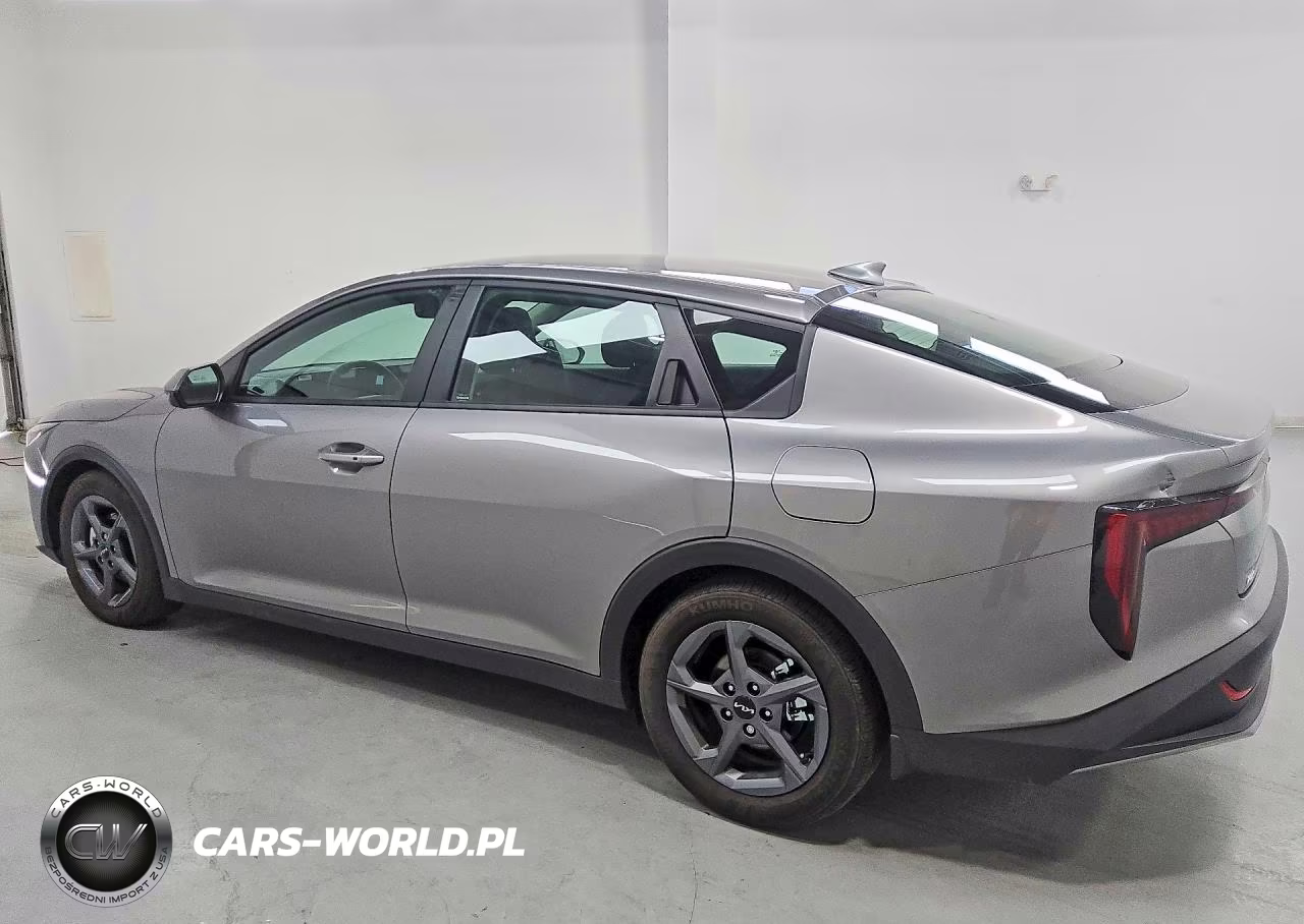 2026 Kia K4 Lxs VIN:3KPFT4DE1TE349095 - 2
